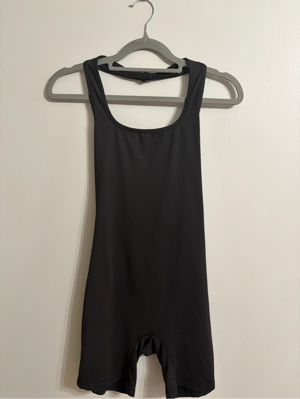 SHEIN Black Sleeveless Stretch Romper